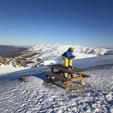 Nyaraló Maison De Montagne Au Calme Avec Cheminee Poubeau